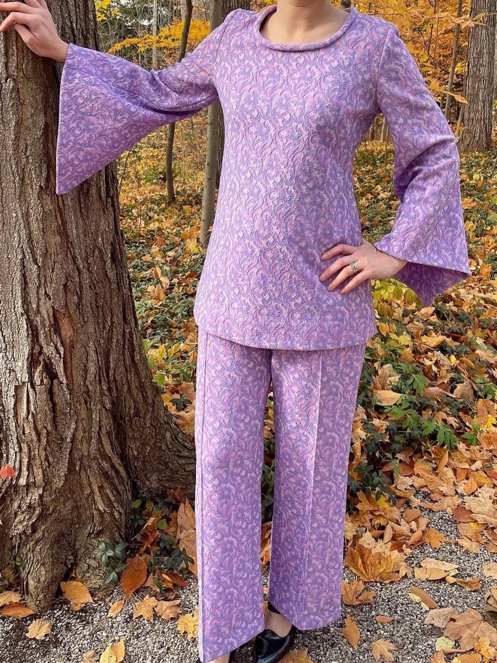 1970s Lavender Paisley 2-Piece Retro Ensemble